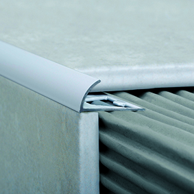 ALUMINIO GUARD. ARCO 12mm x 2,5m CROMO MATE