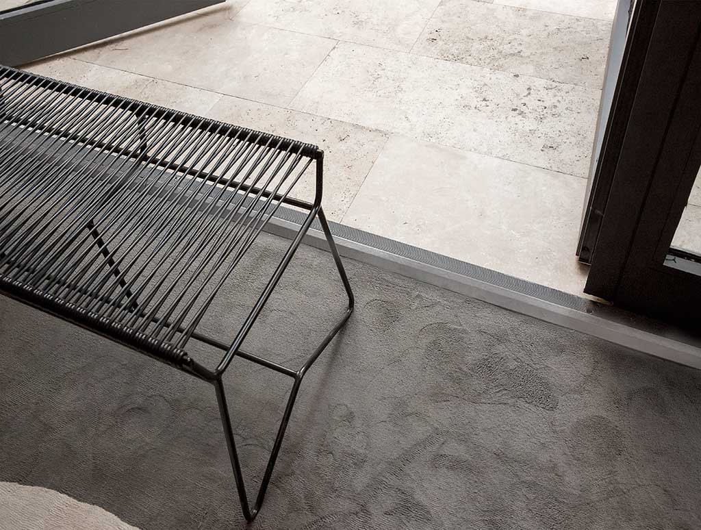 ACERO INOX. DESNIVEL S/TABIQUE 40mm x 2,5m ESM